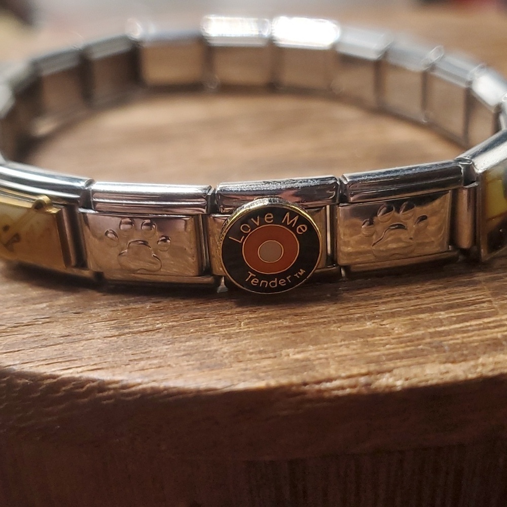 B3210 full of charms anazing collectors opportunity rare find bracelet italian - Picture 3 of 6